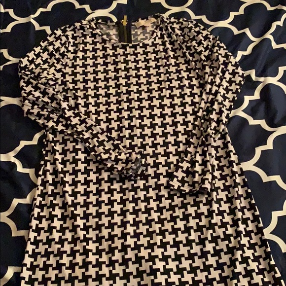 Evening dress - Picture 2 of 3